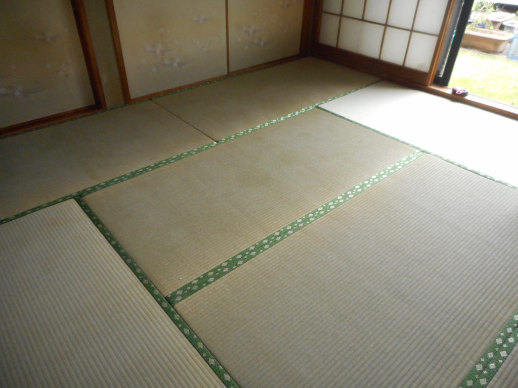 畳表替えー中等品